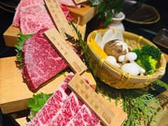 -山川小町·极番烧肉(新地假日广场店)