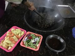 -逢缘柴火农家乐(连南店)