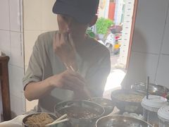 -正宗杨记普洱酸醋米线(总店)