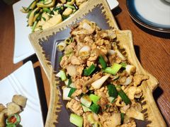 -宣威山野人家·云南菜·菌火锅(金碧店)