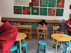 -塔斯汀中国汉堡(横岗志健广场店)