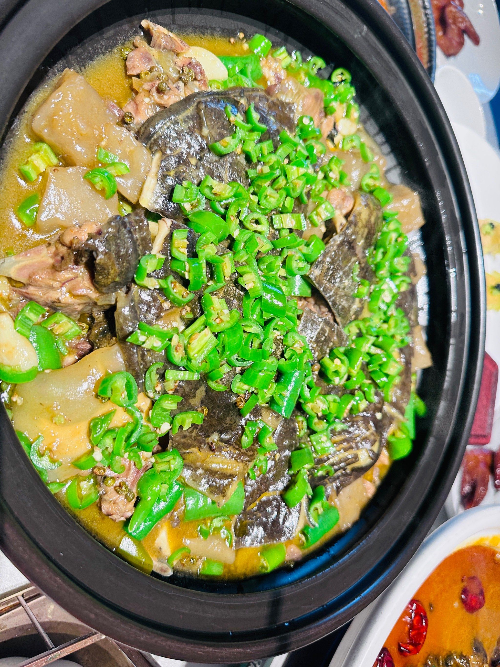 麓月创艺新川味