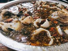 酸菜鱼-黑皮酸菜鱼(三山街店)