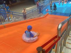 -青岛东方影都融创水世界