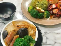 冬菇滑鸡盅头饭-Food Factory 食街工坊