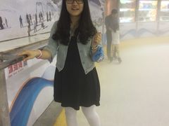 -正佳冰河湾真冰滑冰场