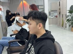 -尤司男士国潮理发馆