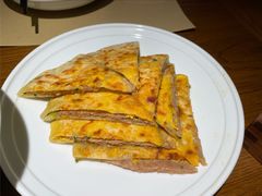鸡蛋肉麦饼-荣小馆(安达仕店)