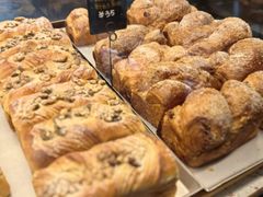 -Dough&Joe团憩(瑞虹天地月亮湾店)