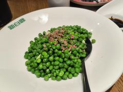 -新白鹿餐厅(银泰西湖文化广场店)
