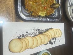 -东口码头·烧鸽子·鱼头泡饼·地方菜(金鹰悦城店)