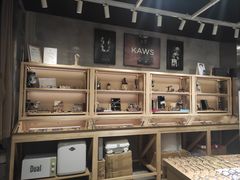 -棱石眼镜(CP静安店)