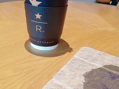 -星巴克臻选(上海合生汇1F店)