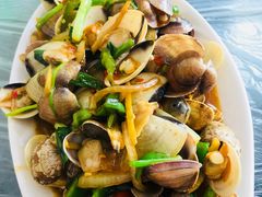 -覃记海鲜美食餐厅