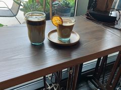 拿铁-BUND·FIVE外滩5号(天际店)