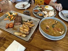 -Pundi Pundi Restaurant