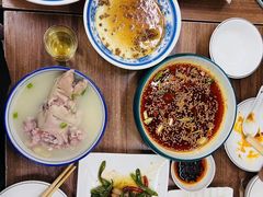 -丁太婆老妈蹄花(人民公园非遗总店)