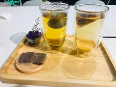 玫瑰龙井茶-Hiwork cafe(新街高和店)