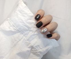 -Pink You美甲美睫纹绣定制中心