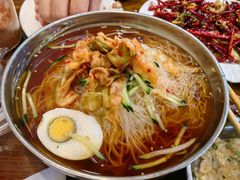 -韩风烤牛肉冷面店