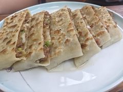 -溢心园香河肉饼总店