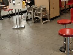 大堂-麦当劳(杭州萧山文源店)