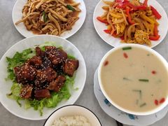 -爱贝尔高端月嫂(母婴护理)