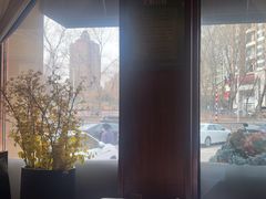 -八府香鸭·啫啫煲(华山路店)