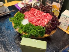 -鹿鸣山草本茶香火锅(园西路店)