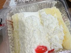 -红宝石·鲜奶小方·海派西点房(南丹店)