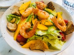 柠檬汁拌扒鲜虾牛油果沙拉-G+KITCHEN(龙湖狮山天街店)