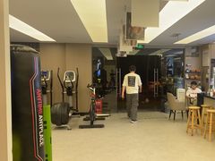 -琪航健身工作室(杨高南路地铁站店)