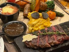 -Mark&Mars Restaurant