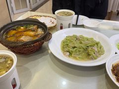拆骨肉溜溜菜豌豆盅-苏启渔港(云南北路店)