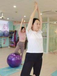 -爱尔乐美孕产瑜伽·普拉提