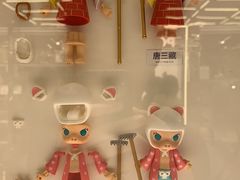 -泡泡玛特POPMART(侨福芳草地店)