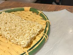 -尚尚仙·酸汤猪手·猪肚鸡火锅(华联万柳购物中心店)