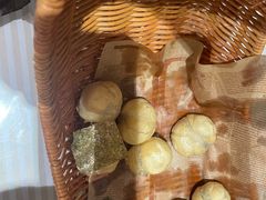 -咖啡人·融合餐厅(万达环宇店)