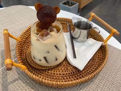 -露露家咖啡店