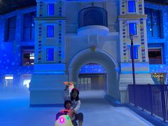 -西安银基冰雪世界