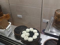-舒小笼松针小笼包
