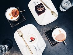 -UNI UNI(环亚凯瑟琳店)