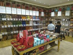 -VENCHI 闻绮(北京国贸商城店)