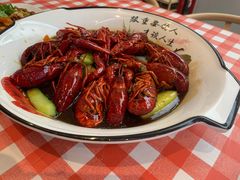 -小鳌陪你小排档·四季小龙虾·田鸡·宵夜(中央第五街店)