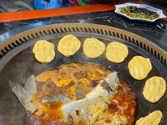 -袁小二大东北铁锅炖(吉祥村总部)