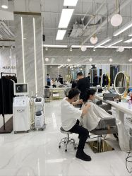 -5M HAIR SALON