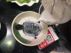 -丫丫汤膳打边炉(宏府408坊店)