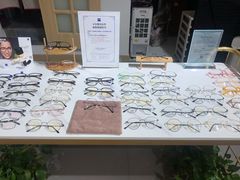 -肆兮眼镜·蔡司·徕卡战略合作店(大坪店)