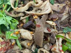 -梁师傅砂锅(哈达西街店)
