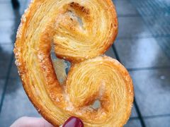 蝴蝶酥-上海哈尔滨食品厂(淮海中路店)